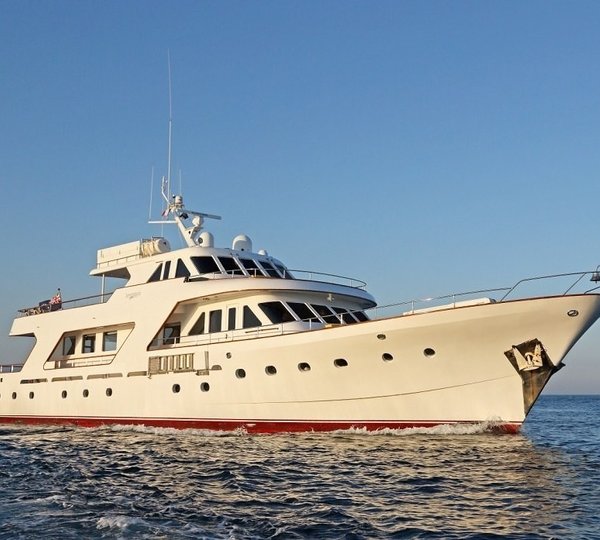 The 30m Yacht SPREZZATURA