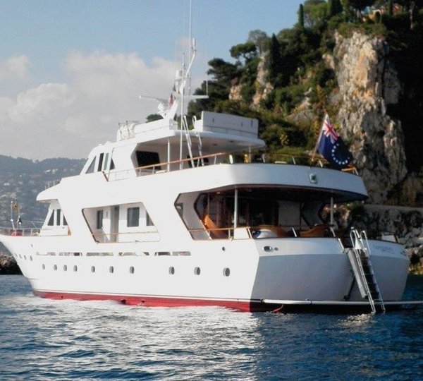 The 30m Yacht SPREZZATURA