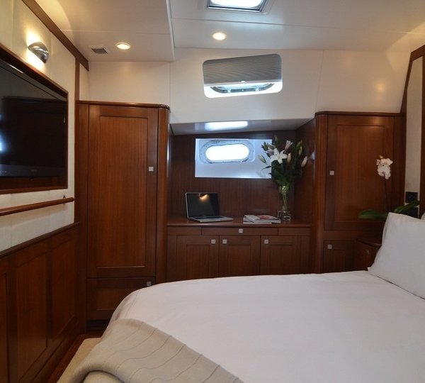 The 32m Yacht KESTREL