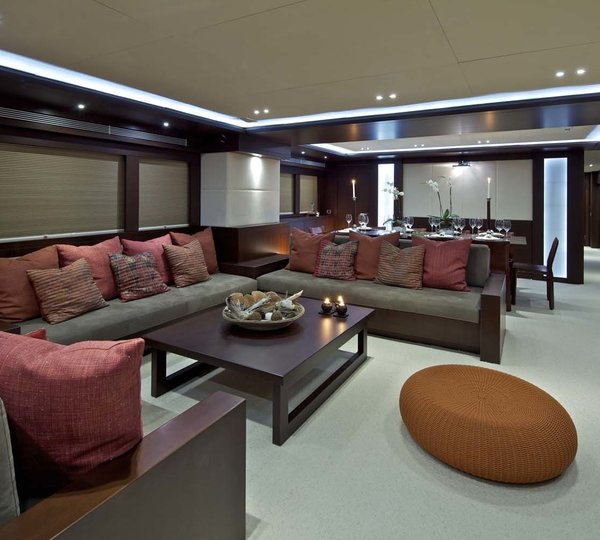 The 32m Yacht SANJANA