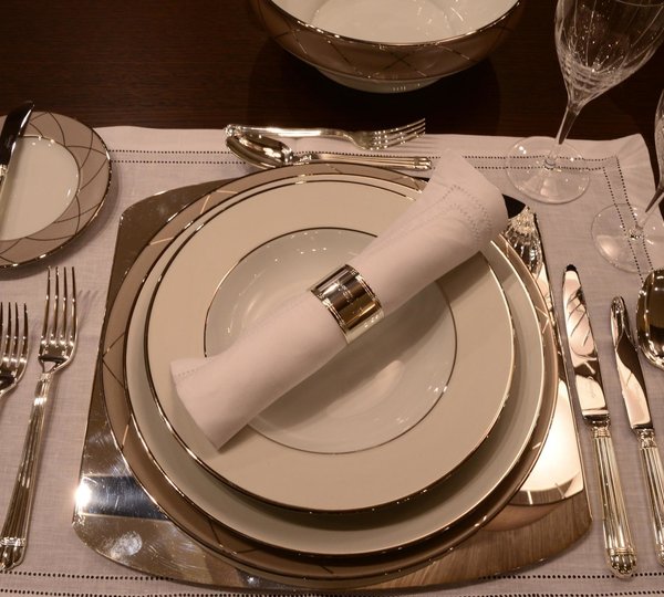 The 32m Yacht SERENITY