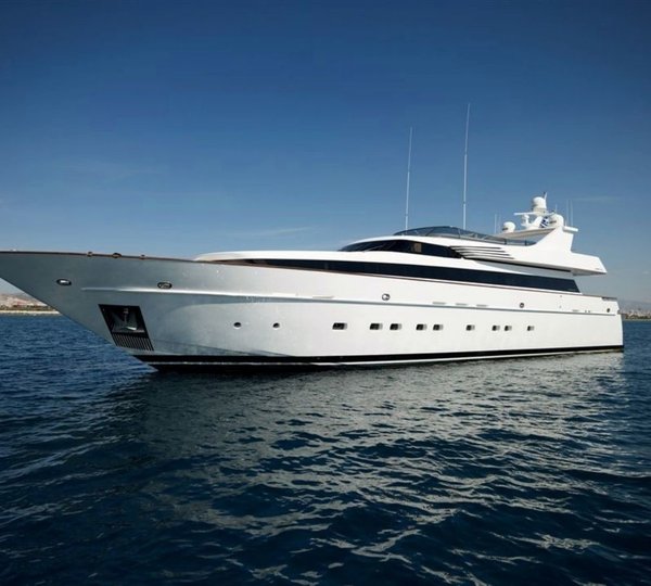The 33m Yacht FELIGO V