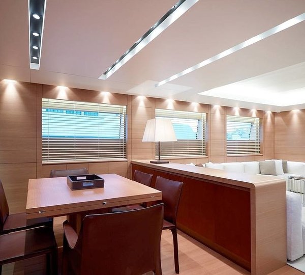 The 33m Yacht FELIGO V