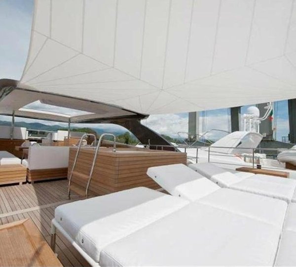 The 33m Yacht REGINE