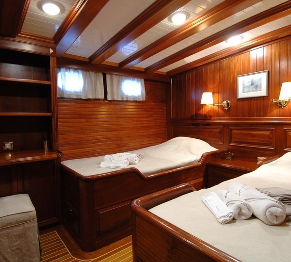 The 34m Yacht ECCE NAVIGO