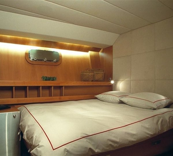 The 34m Yacht SILVERTIP