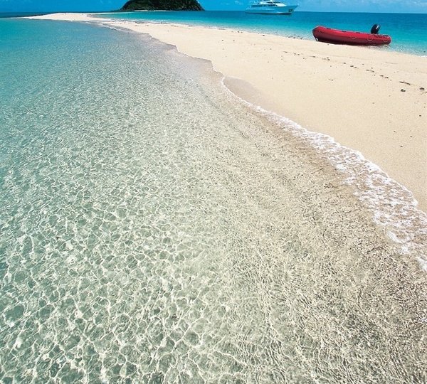 The 35m Yacht EMERALD LADY