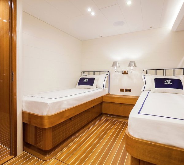 The 35m Yacht SOLLEONE