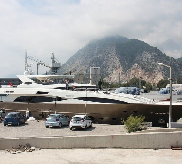 The 36m Yacht ALIYONI