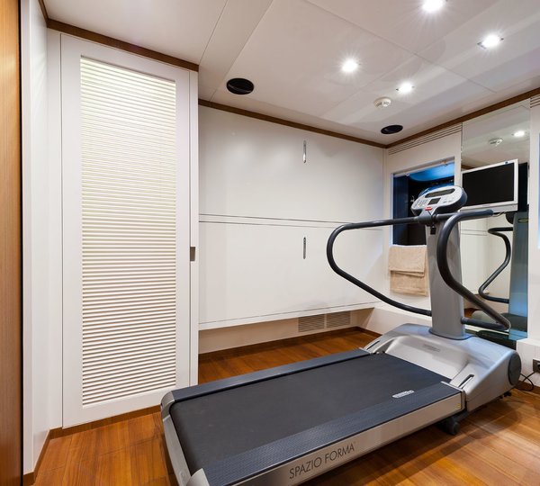 The 36m Yacht DIAMOND