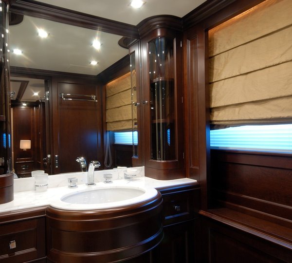 The 36m Yacht ELENA NUEVE