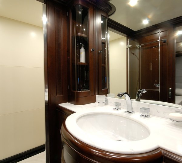 The 36m Yacht ELENA NUEVE