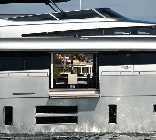 The 36m Yacht FAR AWAY