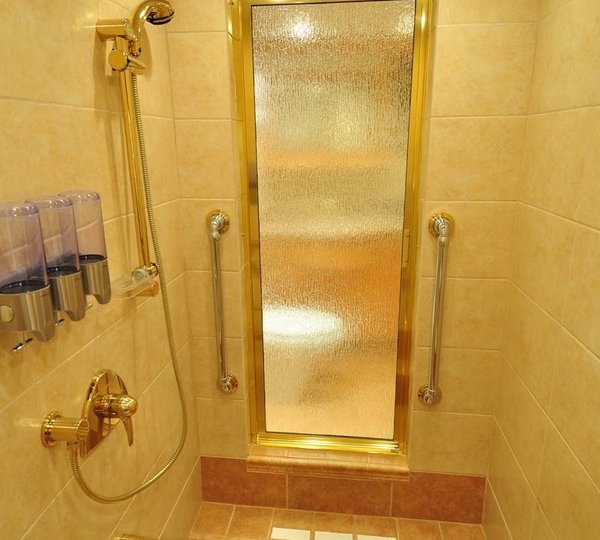 The 36m Yacht LADY DIANE II