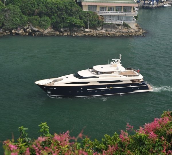 Premier Overview On Board Yacht ESPRESSO