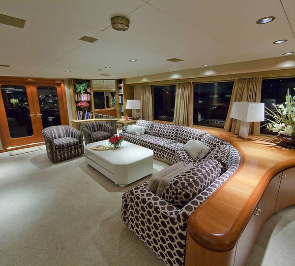 The 38m Yacht AFTERGLOW