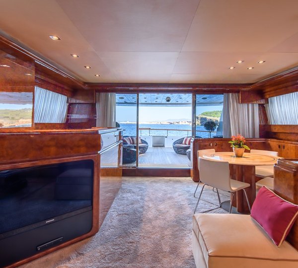 The 38m Yacht OCEAN GLASS