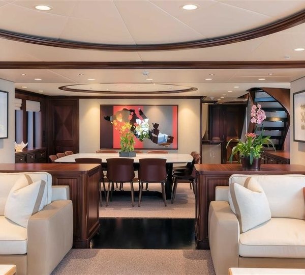 The 39m Yacht SAFIRA