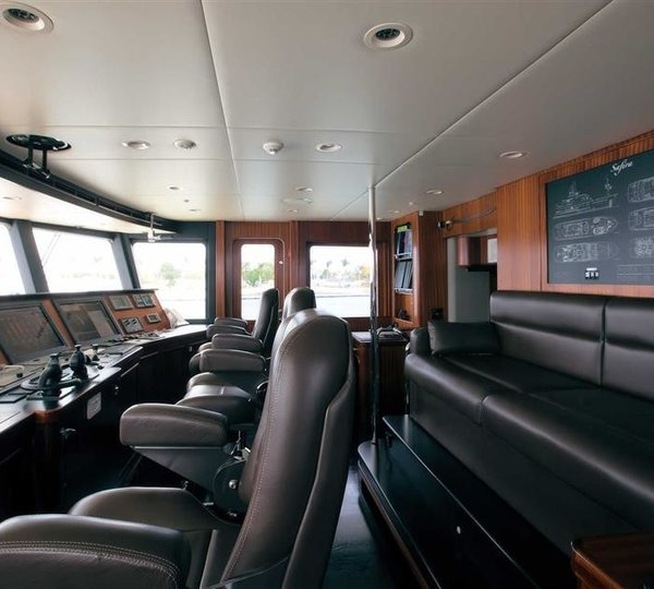 The 39m Yacht SAFIRA