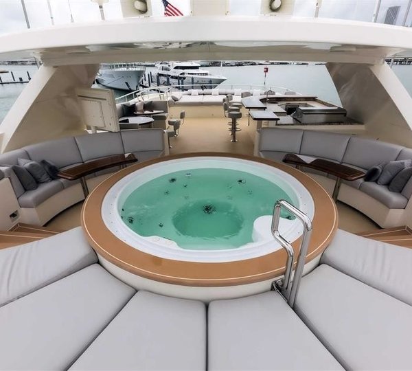 The 39m Yacht SAFIRA