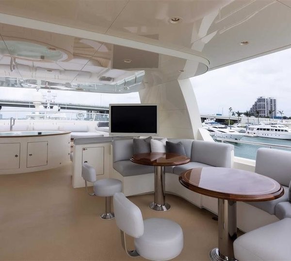 The 39m Yacht SAFIRA