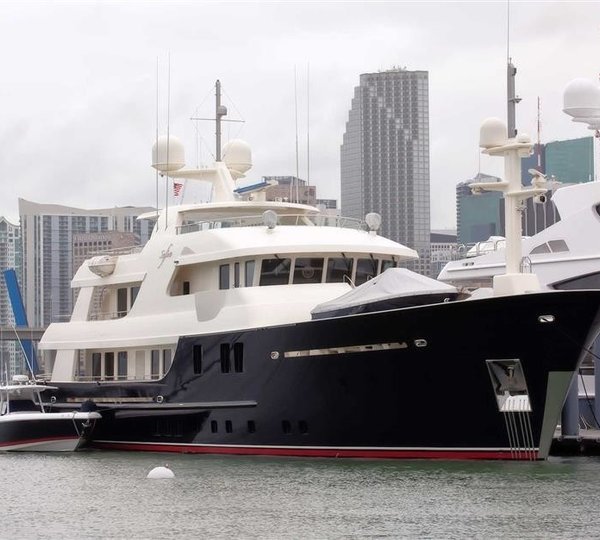 The 39m Yacht SAFIRA
