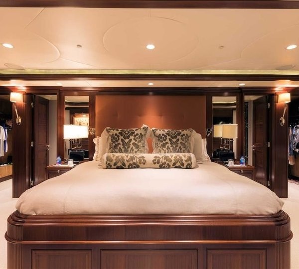 The 39m Yacht SAFIRA