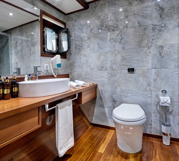 The 40m Yacht ALESSANDRO