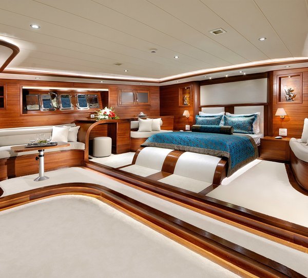 The 40m Yacht ALESSANDRO