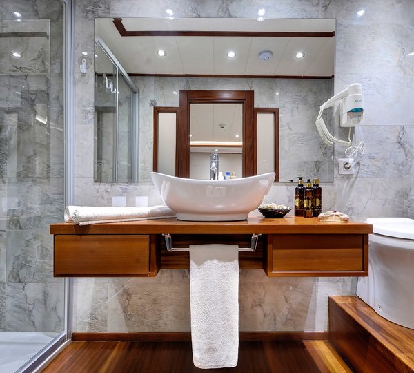 The 40m Yacht ALESSANDRO