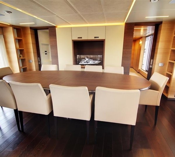 The 40m Yacht PETRUS II