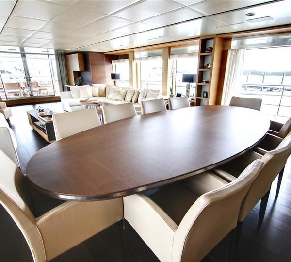 The 40m Yacht PETRUS II