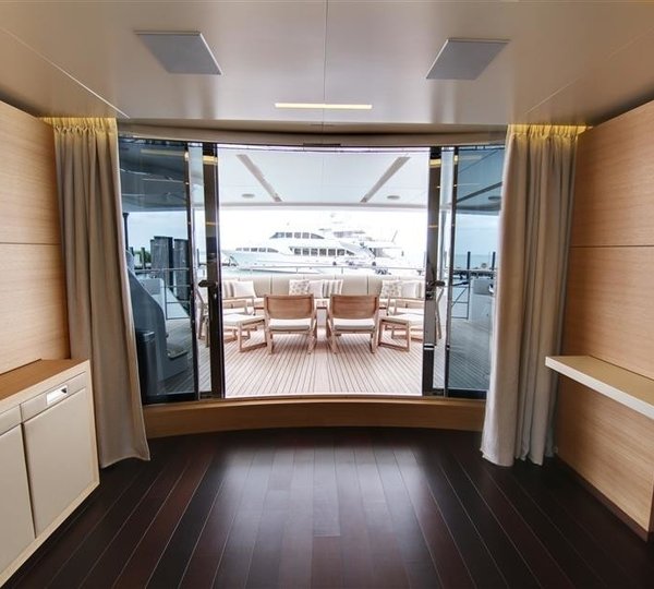 The 40m Yacht PETRUS II