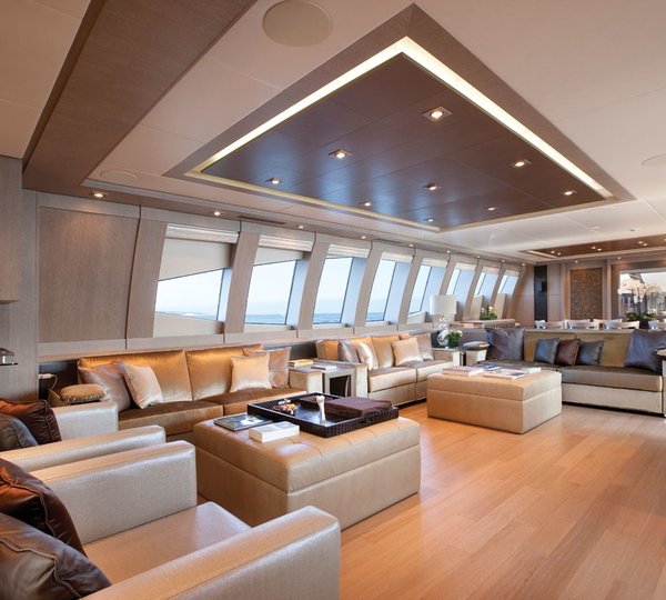 Saloon On Yacht GRIFFIN