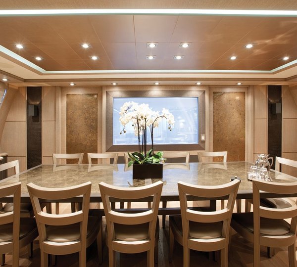 Inside Eating/dining Aboard Yacht GRIFFIN