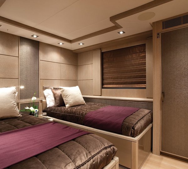 Purple Twin Bed Cabin Aboard Yacht GRIFFIN