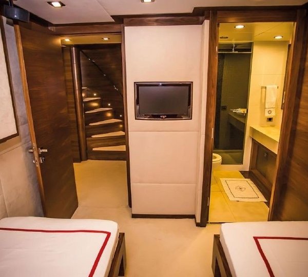 The 41m Yacht MY STEEL