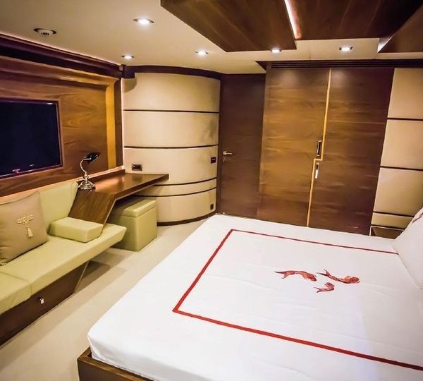 The 41m Yacht MY STEEL