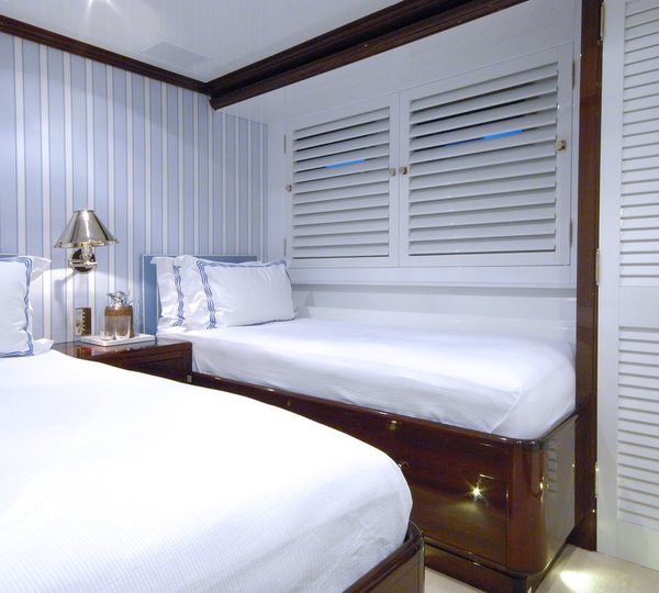 Twin Bed Cabin On Yacht OXYGEN