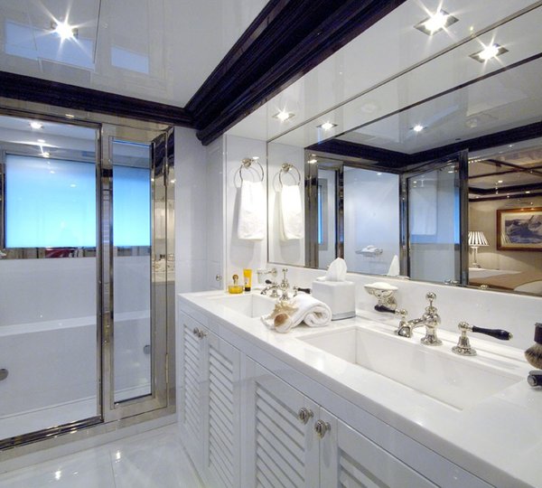 Main Master Bath On Yacht OXYGEN