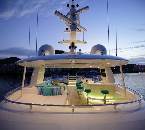 The 42m Yacht STAR