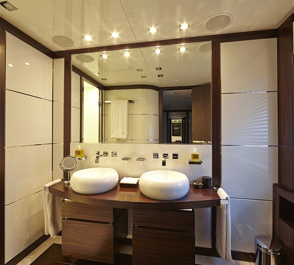 The 43m Yacht ANTELOPE III