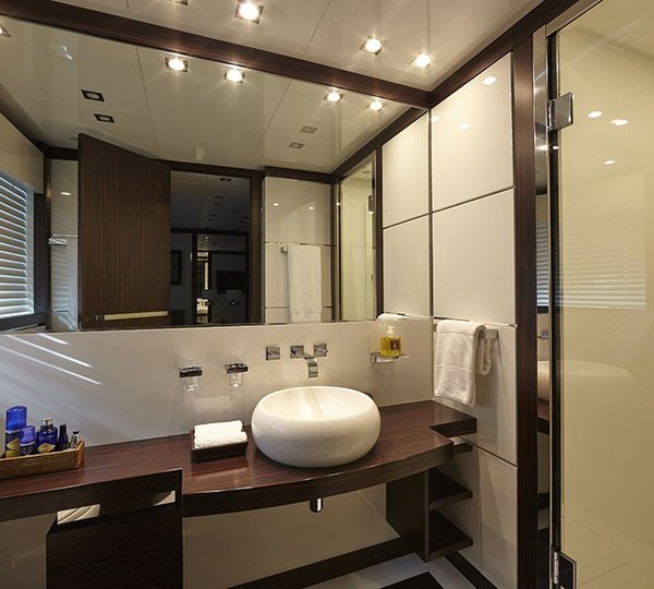 The 43m Yacht ANTELOPE III