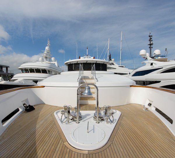 The 43m Yacht FAR FROM IT