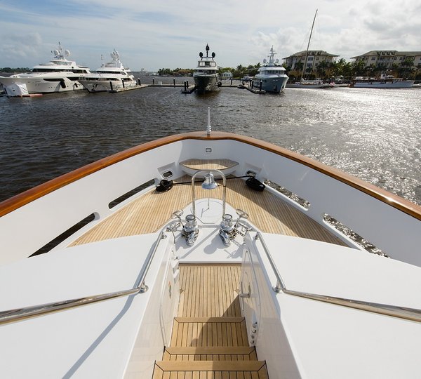 The 43m Yacht FAR FROM IT