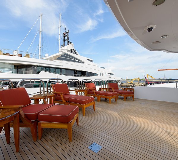 The 43m Yacht FAR FROM IT