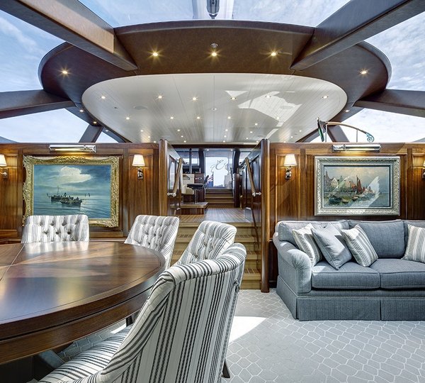 The 44m Yacht ENCORE