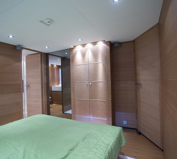Guest's Cabin Aboard Yacht SEAKID