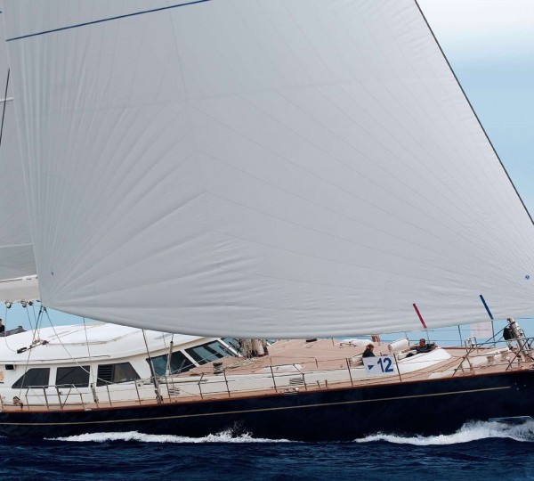 Overview On Board Yacht HERITAGE