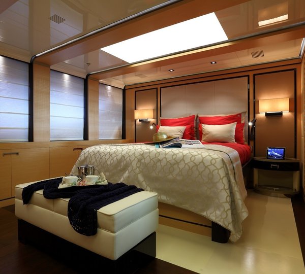 The 46m Yacht 2 LADIES